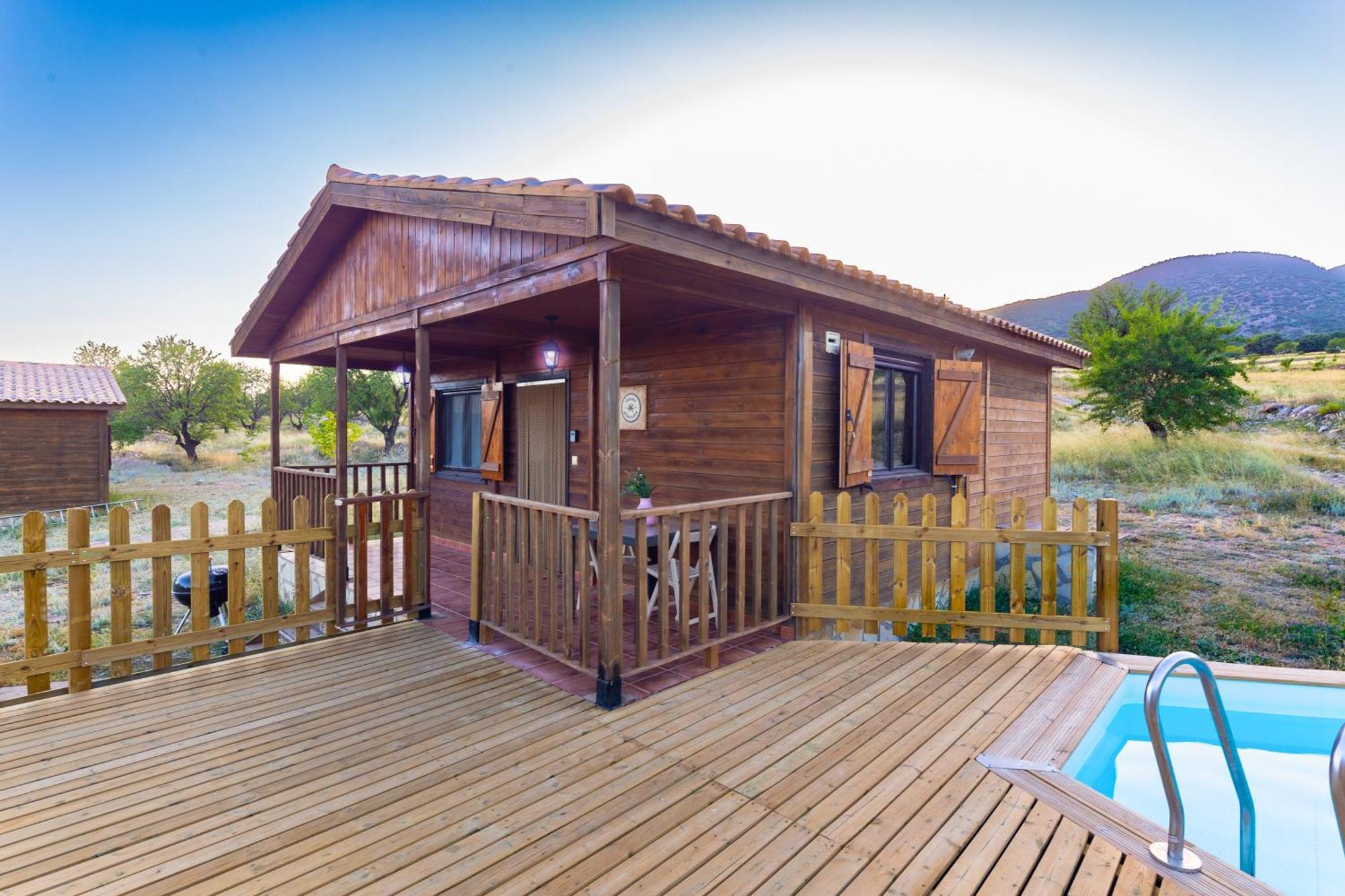 Aldea Los Odres - Cabanas De Madera De 1ª Con Piscina Privada Y Bbq En La Puerta Moratalla  Exterior photo