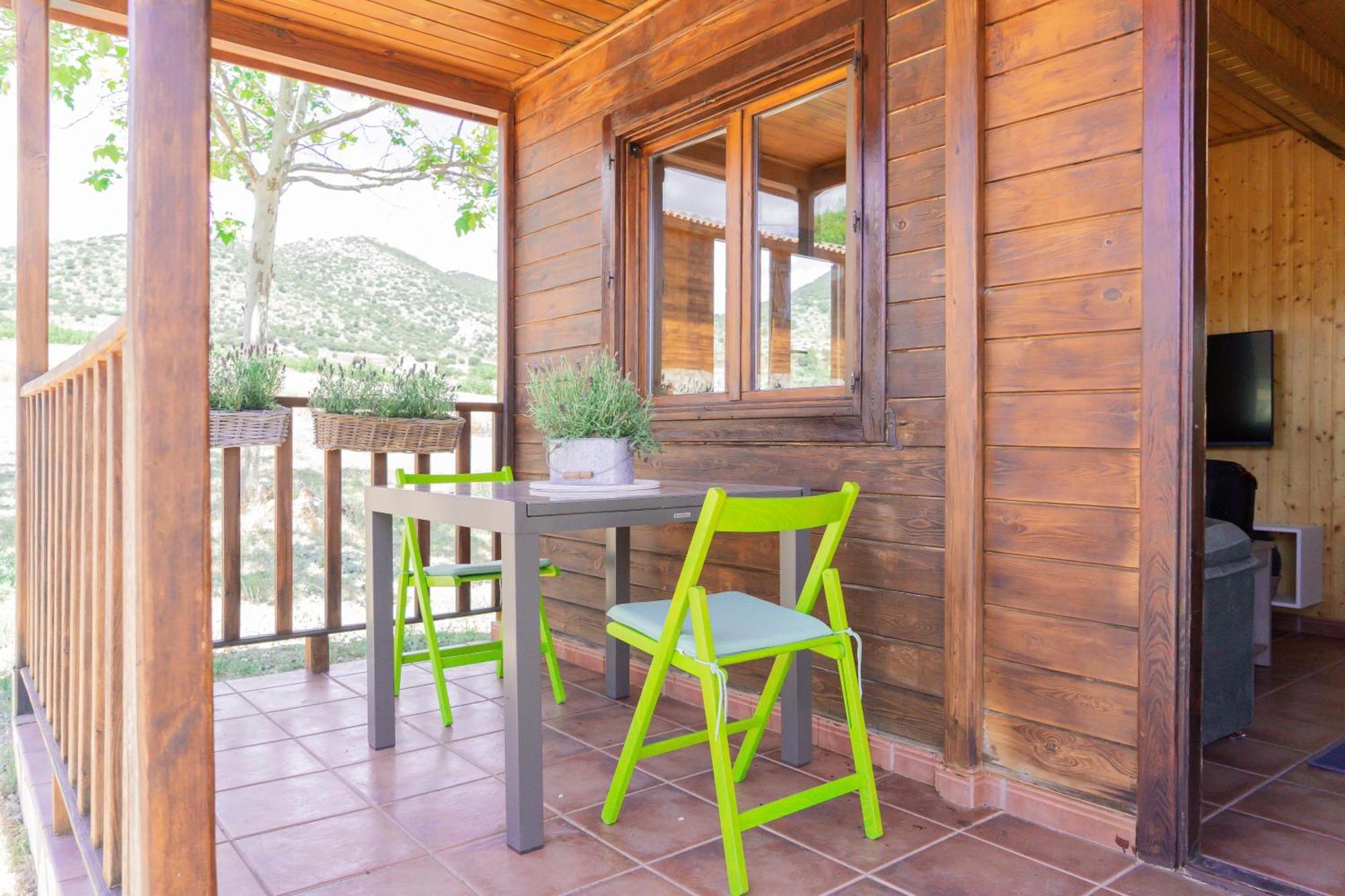 Aldea Los Odres - Cabanas De Madera De 1ª Con Piscina Privada Y Bbq En La Puerta Moratalla  Room photo